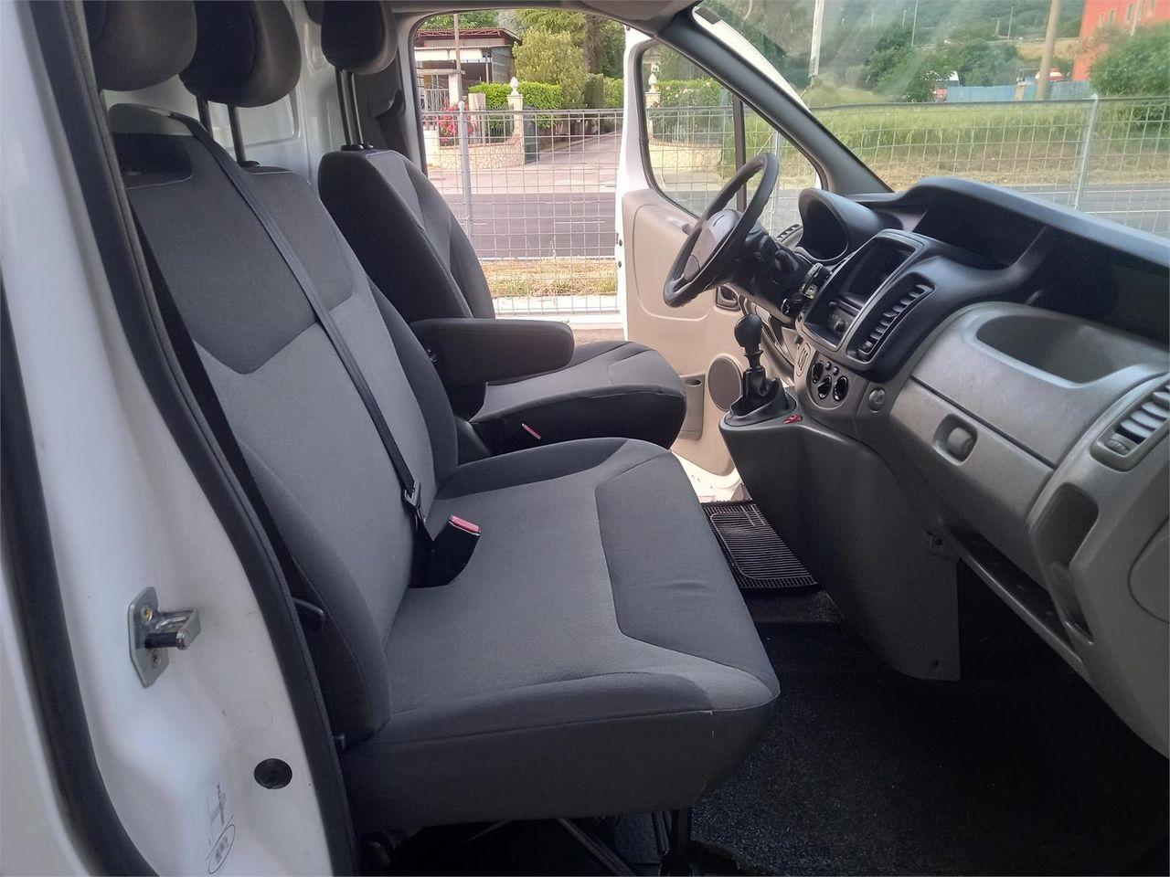 Renault Trafic 2.0 DCI 115 CV 3 POSTI "ICE" PORTATA 10 QUINTALI