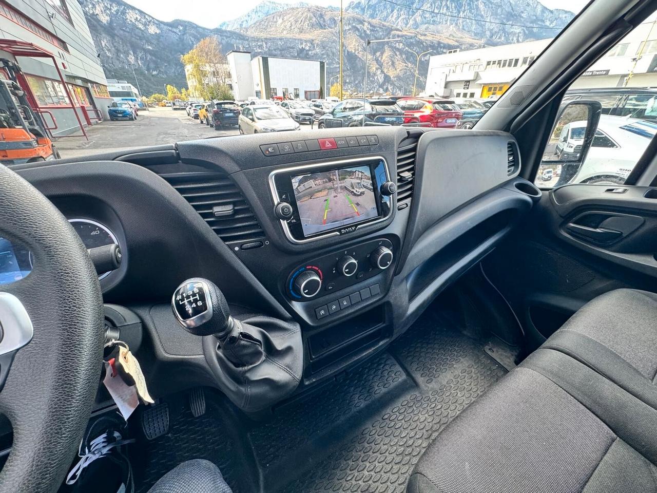 Iveco Daily 35s14 L2 H2