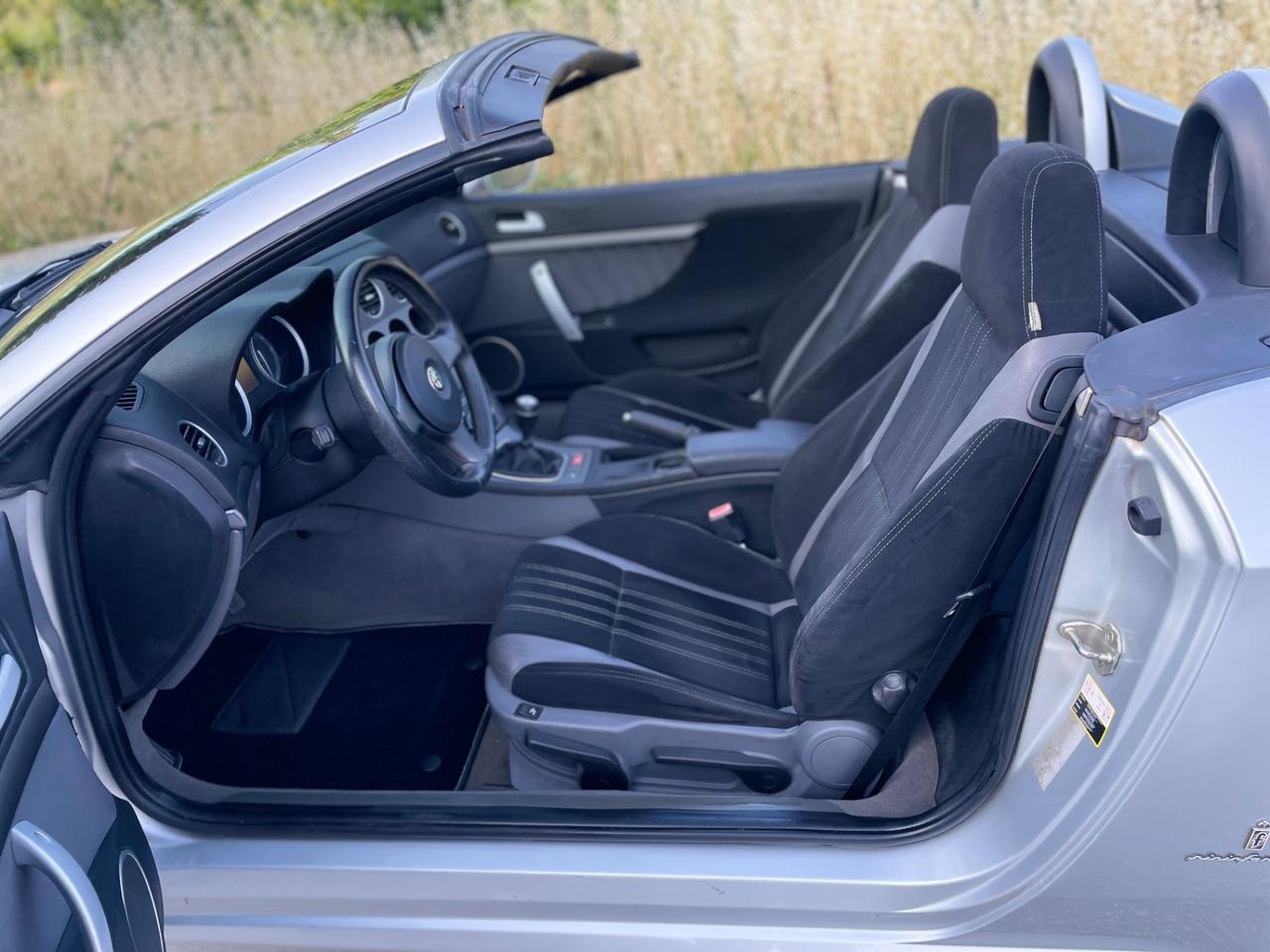 Alfa Romeo Spider 2.2 JTS Exclusive
