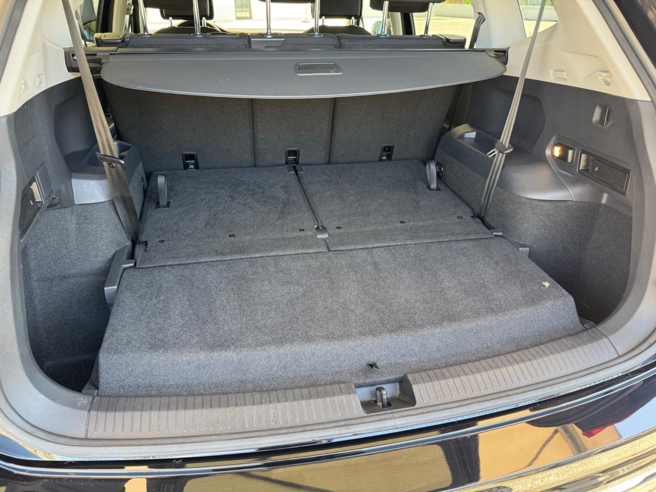 Volkswagen Tiguan Allspace 2.0 TDI SCR DSG 4MOTION Advanced