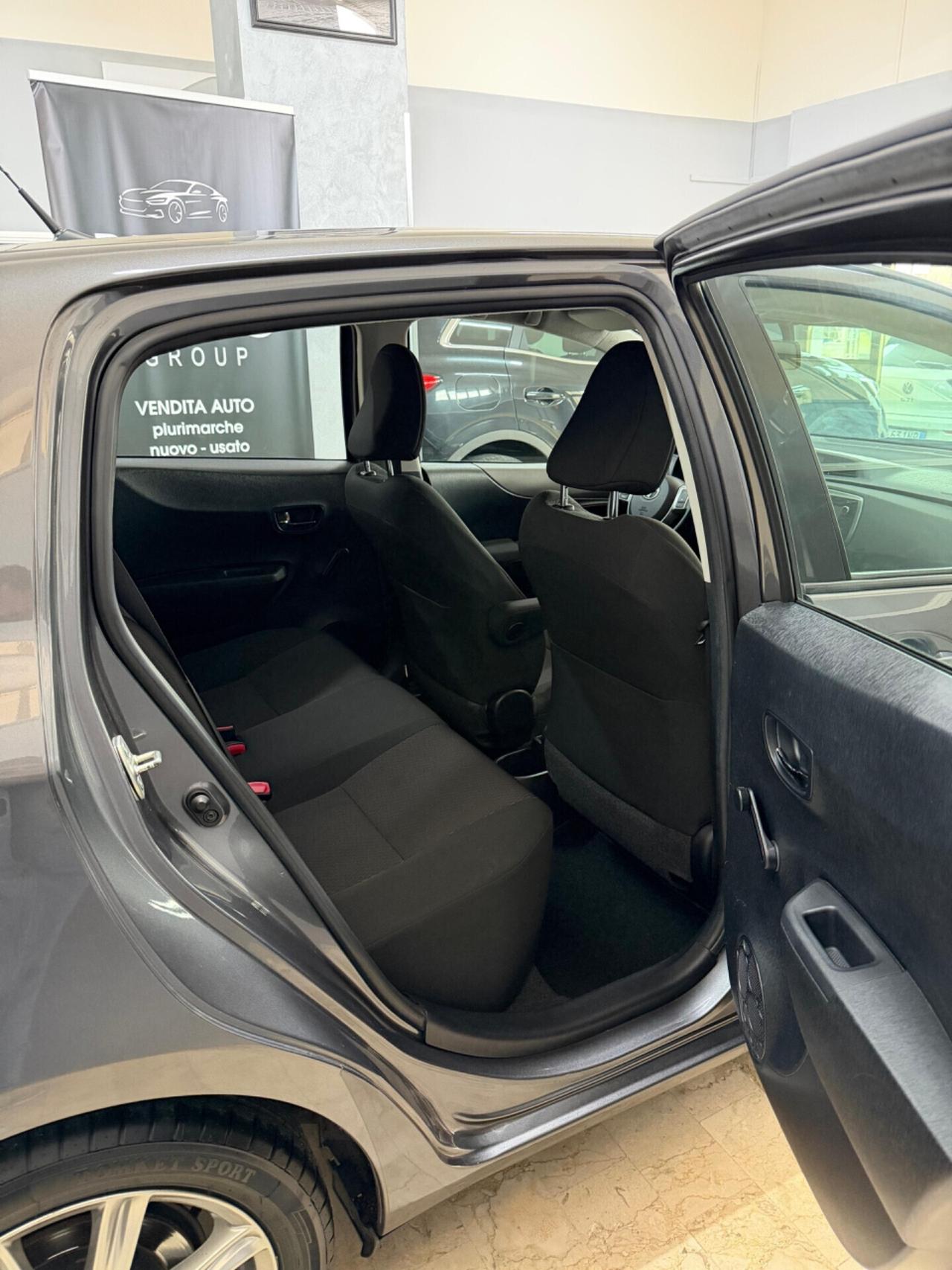 Toyota Yaris 1.4 D-4D 5 porte Lounge