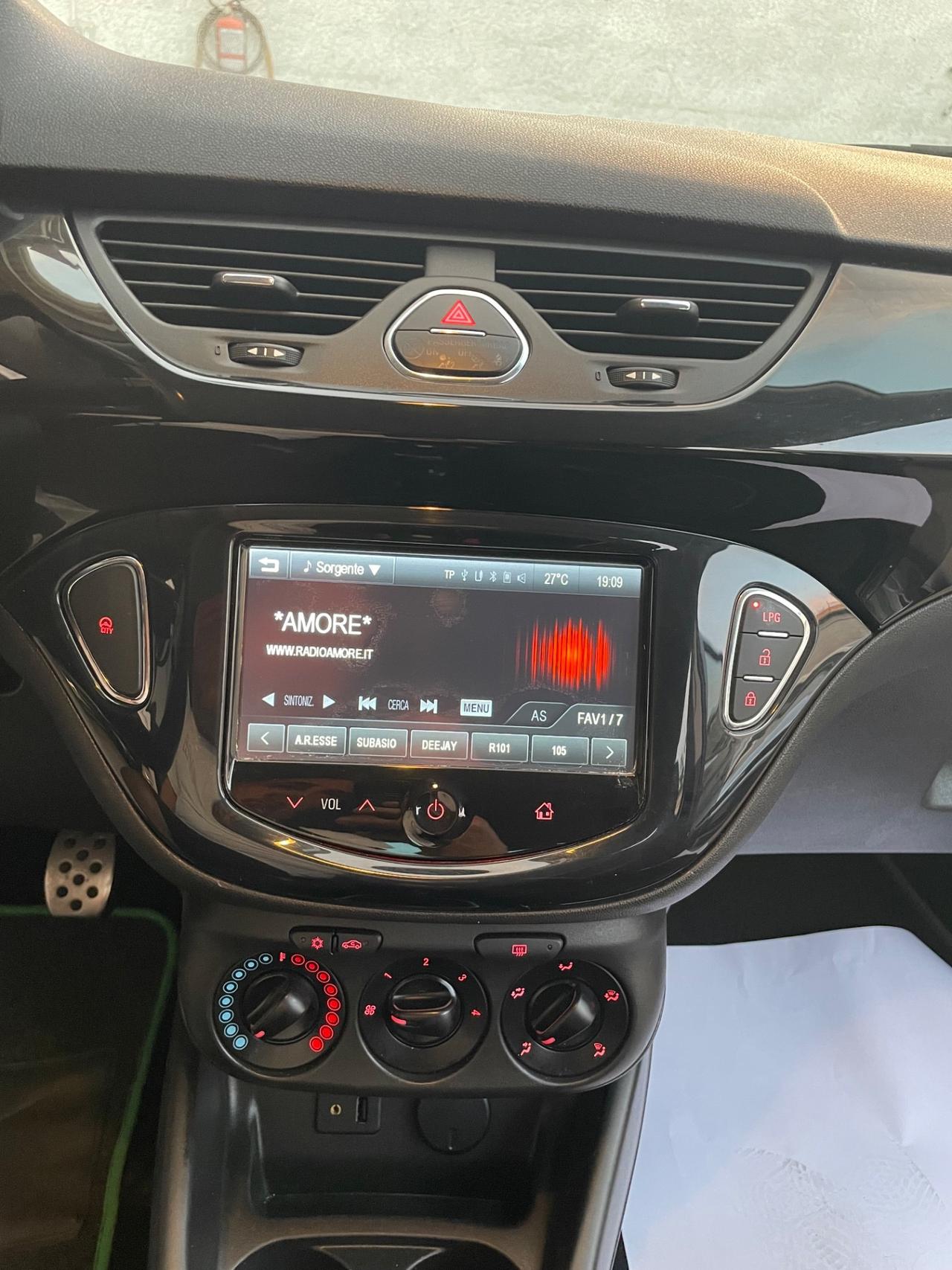 Opel Corsa 1.4 90CV GPL Tech 5 porte b-Color GPL SCADENZA 2036