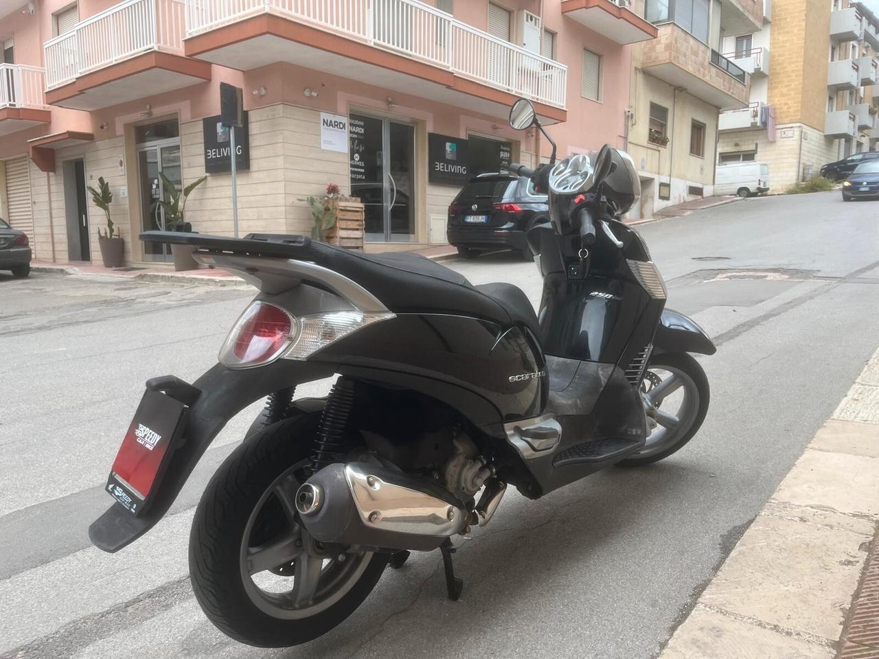Aprilia Scarabeo 250 del 2007