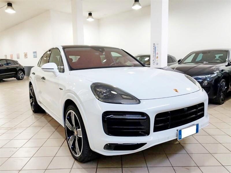 Porsche Cayenne 3.0 V6 E-Hybrid Platinum Edition