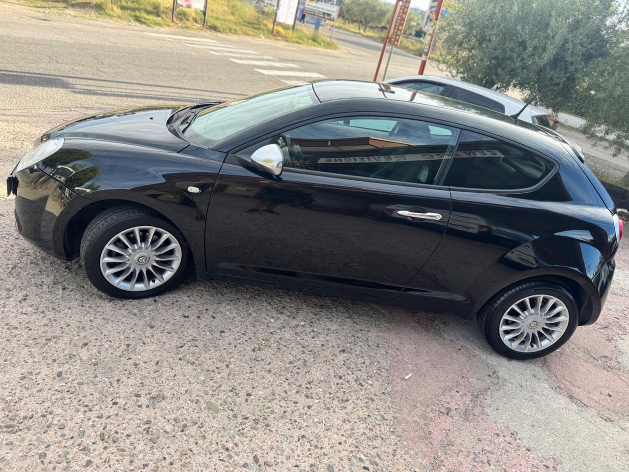 Alfa Romeo MiTo 1.3 JTDm-2 95 CV S&S Distinctive Sport Pack