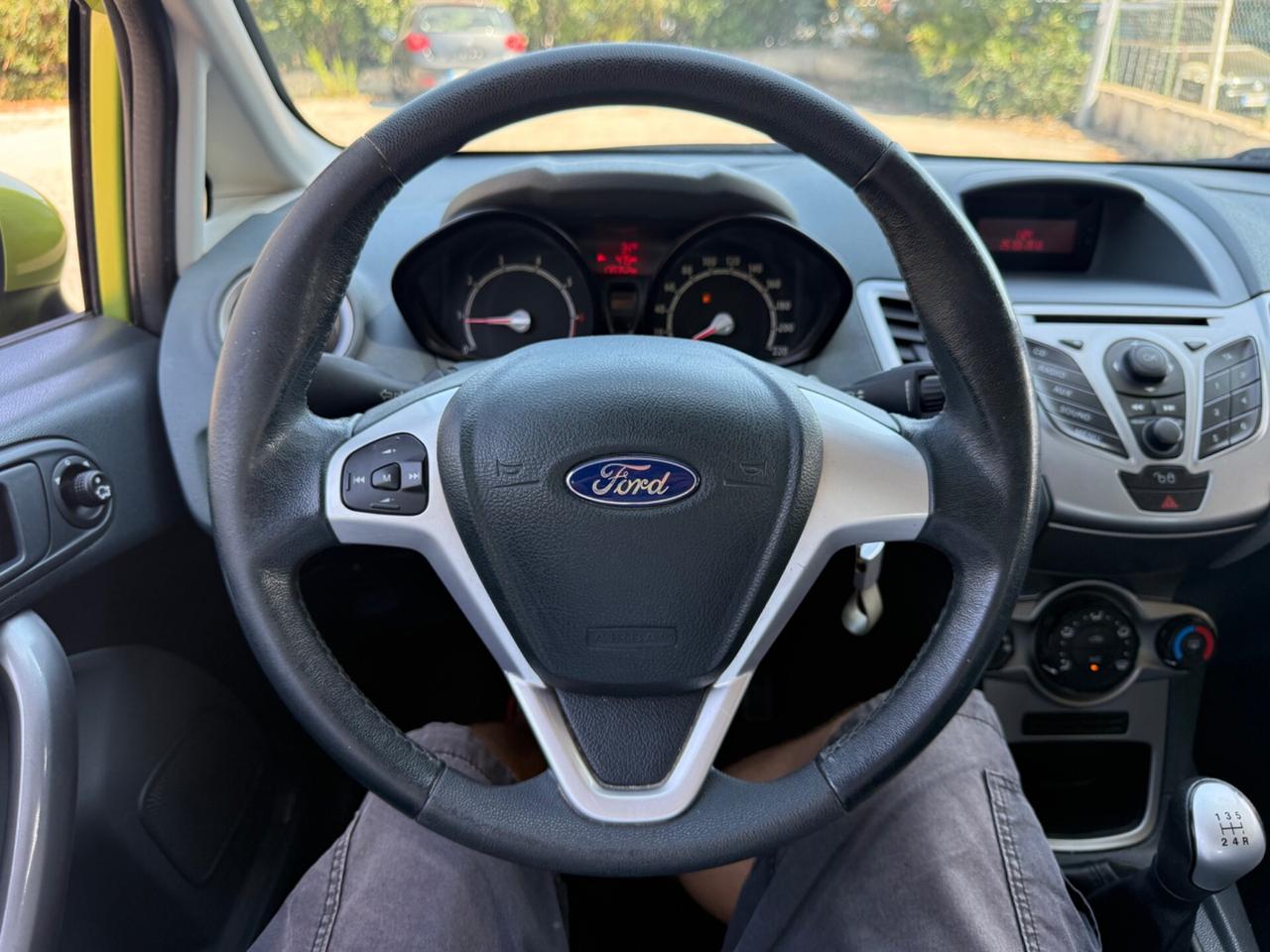 Ford Fiesta 1.2 benzina neopatentati UNIPRO
