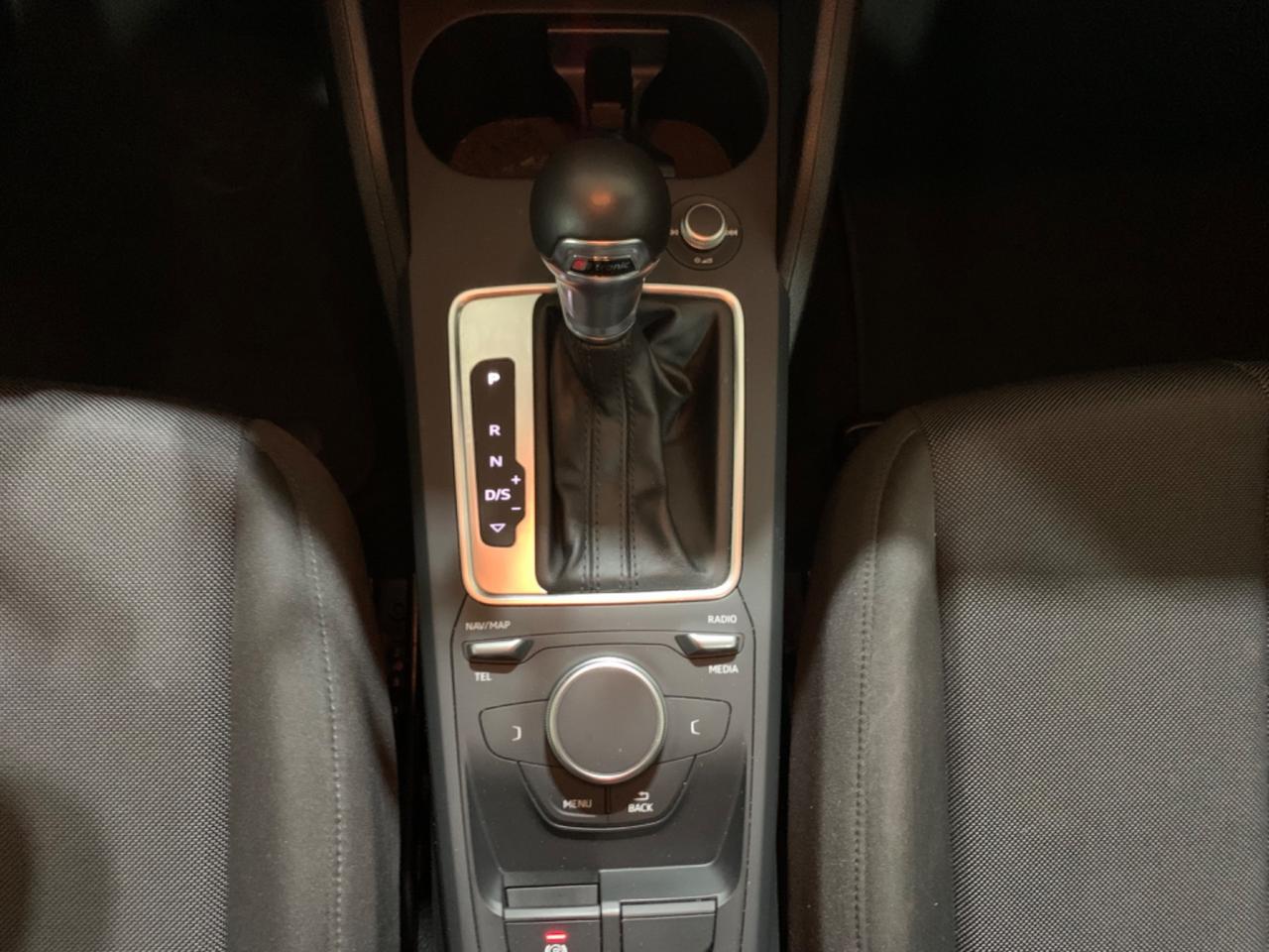 Audi Q2 30 TDI S tronic Admired