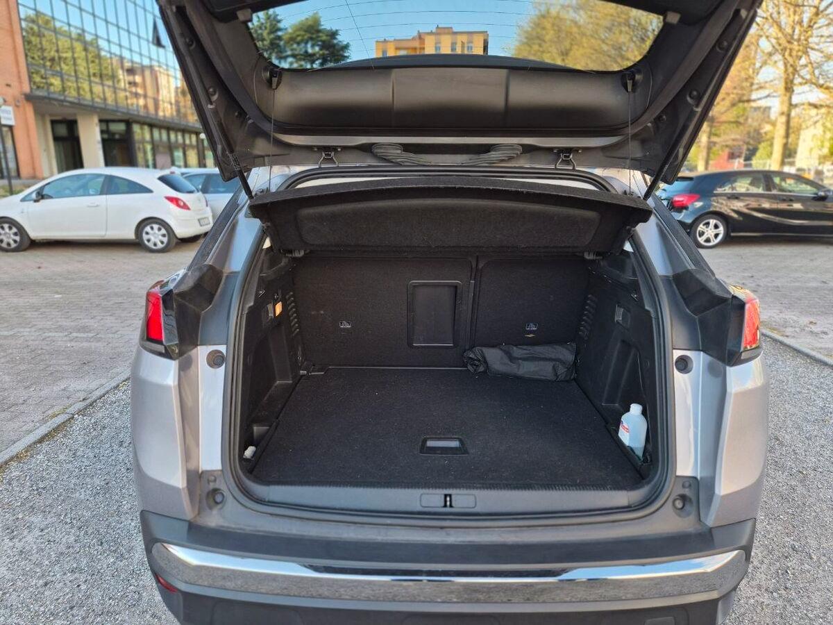 Peugeot 3008 1.5 bluehdi Business s&s 130cv