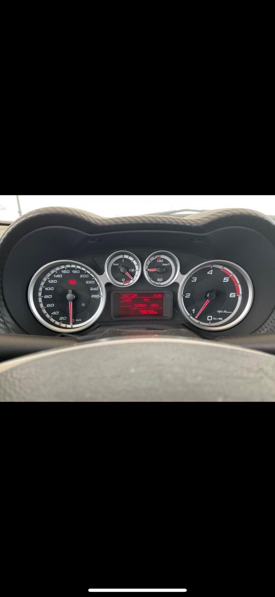 Alfa Romeo MiTo 1.3 JTDm-2 95 CV S&S Distinctive Sport Pack