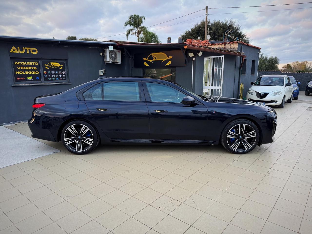 Bmw 740 740d xDrive Msport Unico Proprietario Extra Full Garanzia 12 Mesi