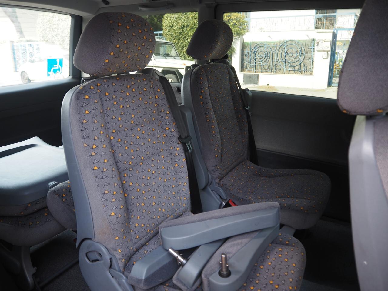 Mercedes-benz V 220 CDI •7 Posti•