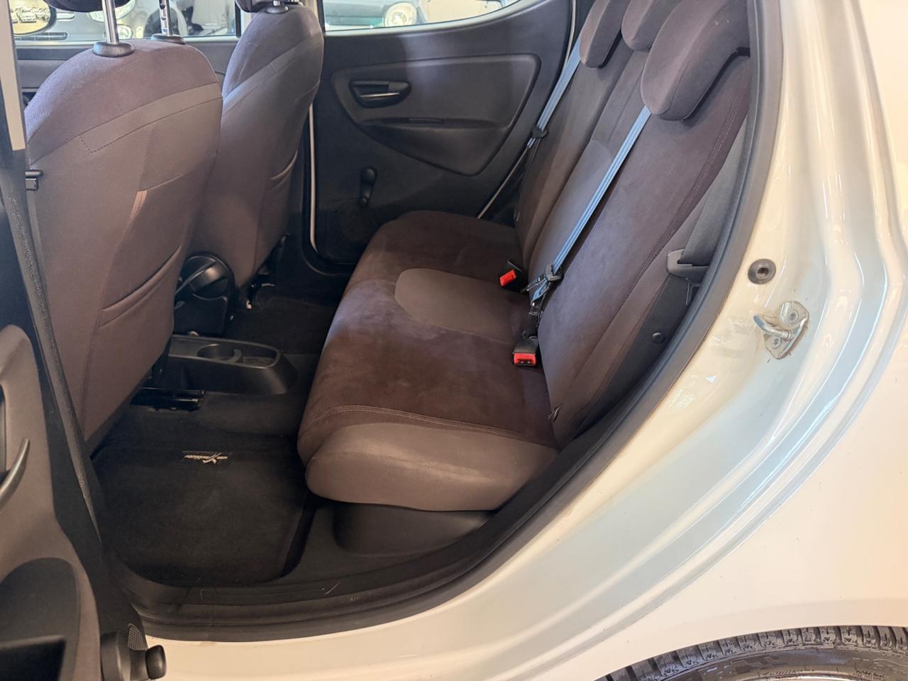 Lancia Ypsilon 1.2 69 CV 5 porte GPL Ecochic Gold