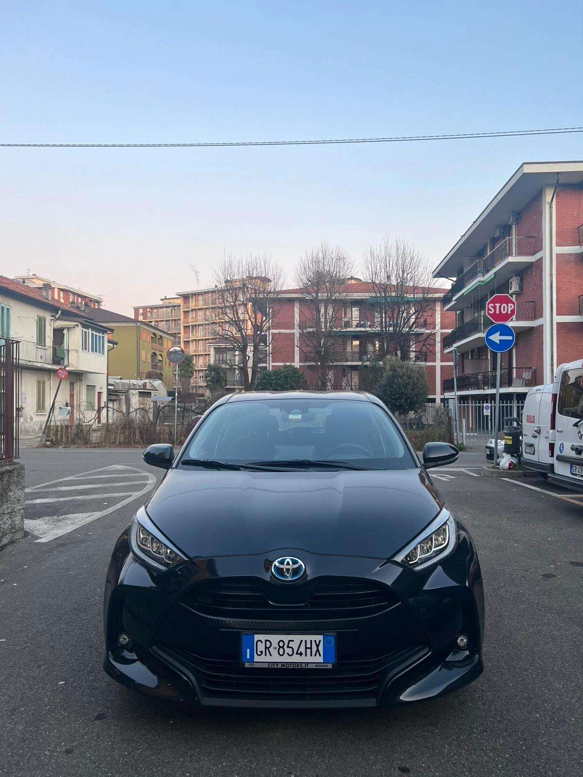 Toyota Yaris 1.5 Hybrid 5 porte Trend