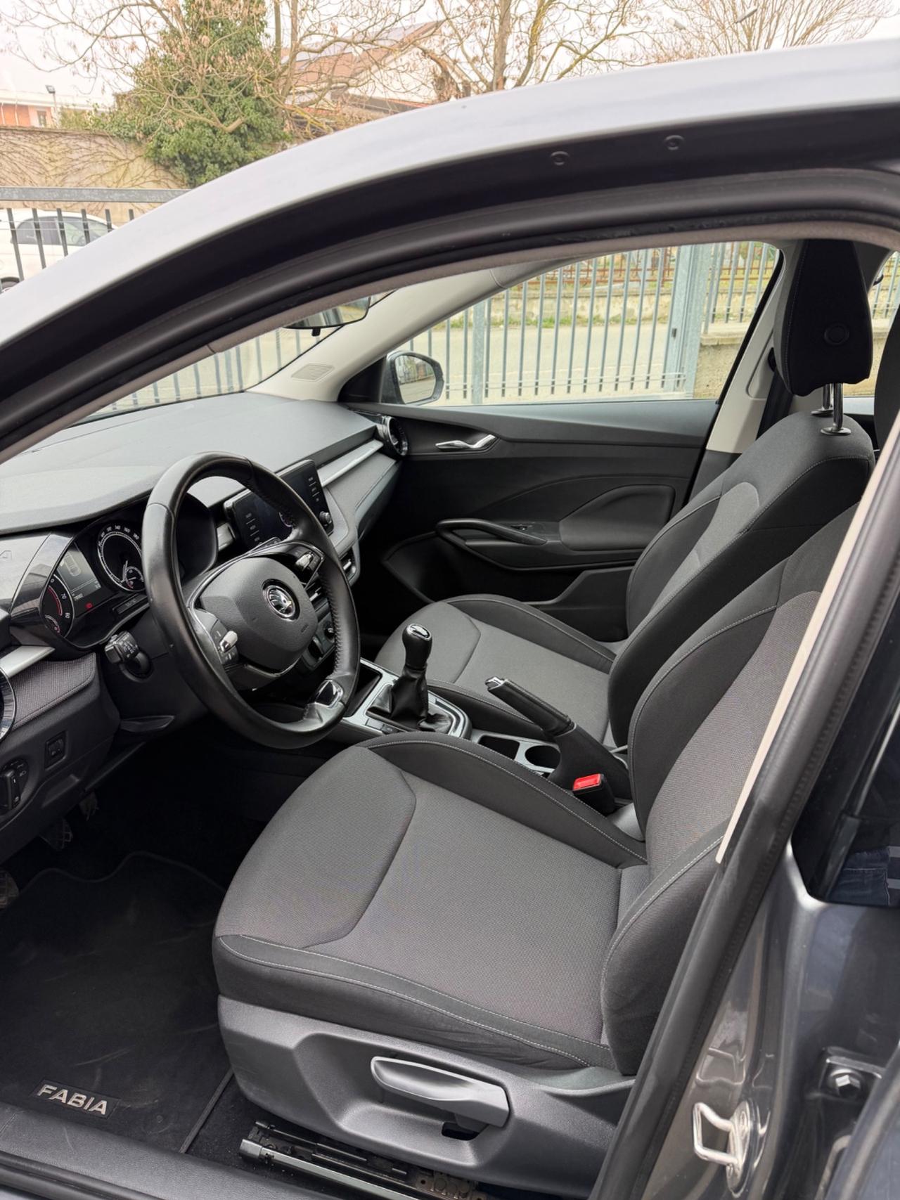 Skoda Fabia 1.0 MPI 65 CV Ambition PREZZO REALE ANCHE NEOPATENTATI