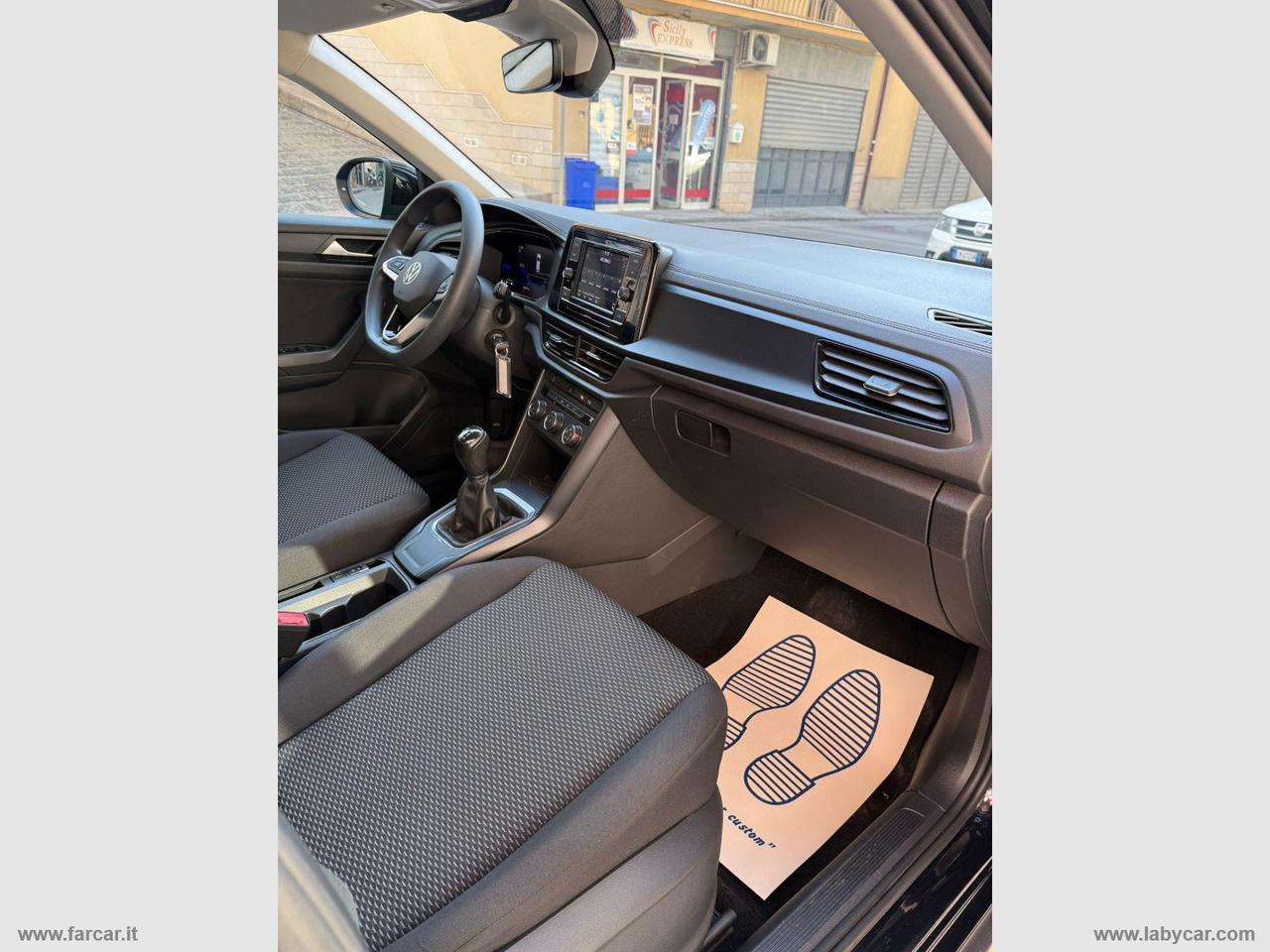 VOLKSWAGEN T-Roc 1.0 TSI Life