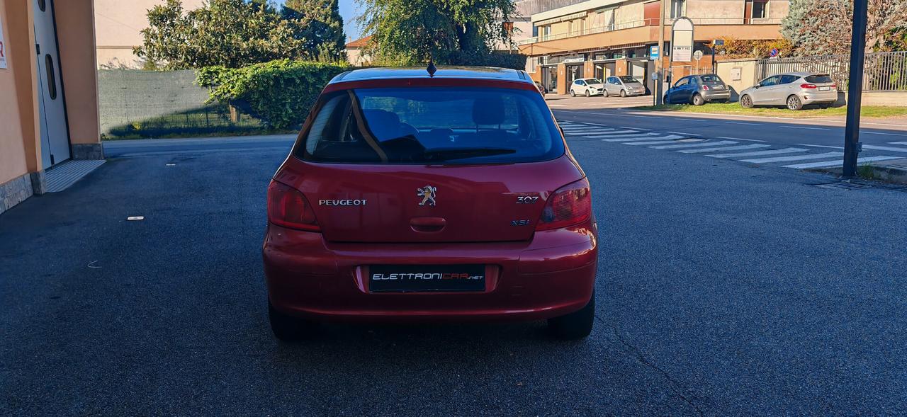 Peugeot 307 1.6 16V 5p. XS