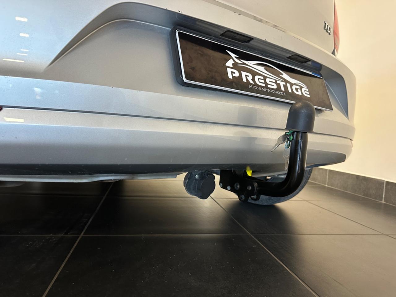 VOLKSWAGEN POLO 1.4 TDI 75CV NEOPATENTATI G.TRAINO GARANZIA
