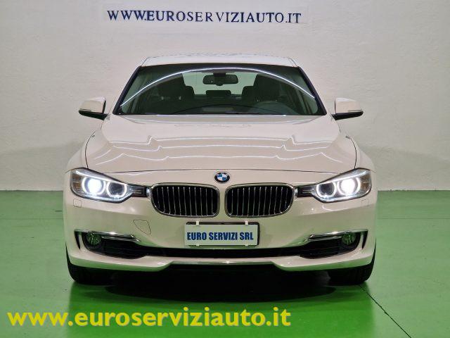 BMW 328 i Luxury