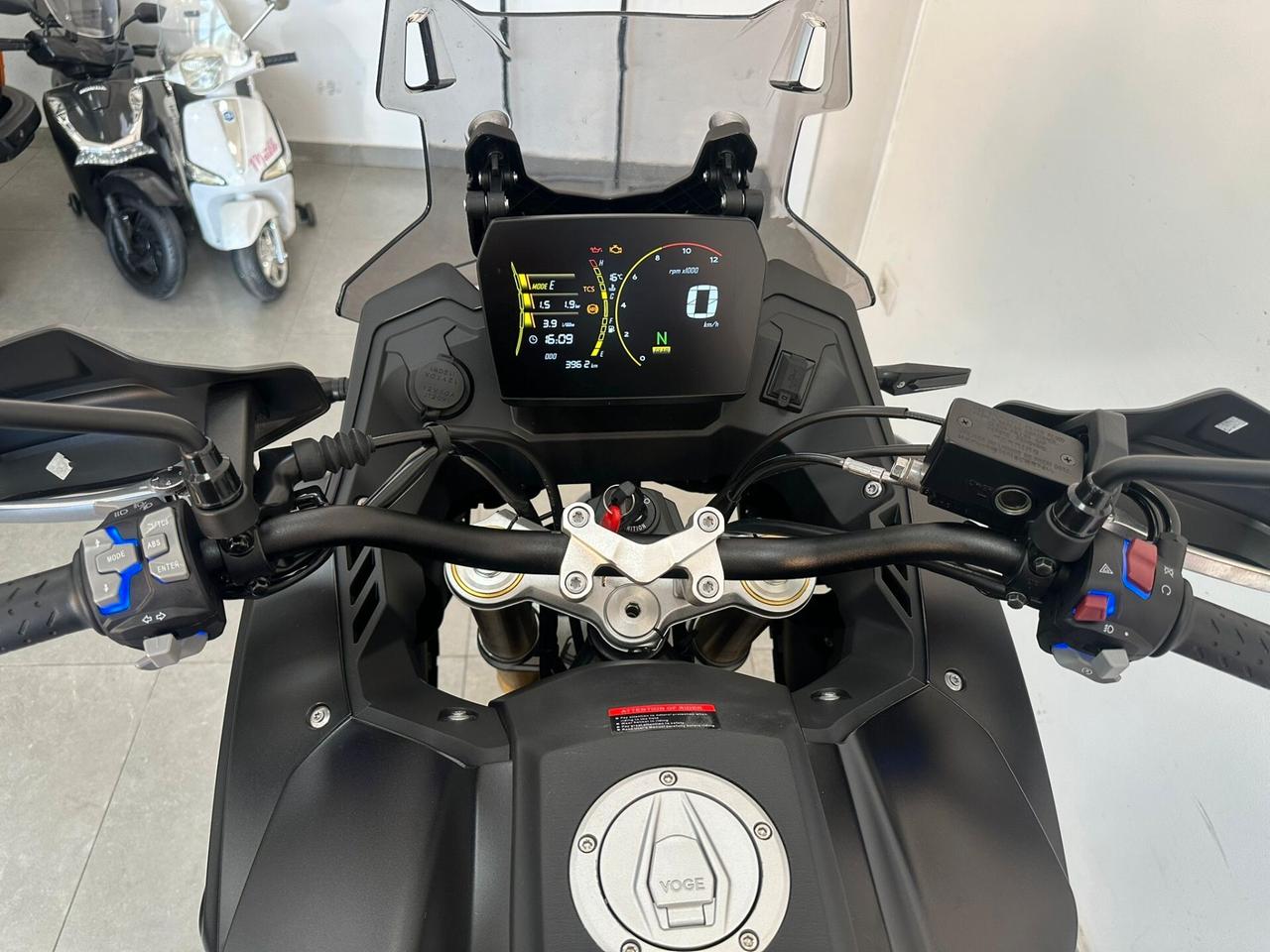 Voge Valico 525 Black Night