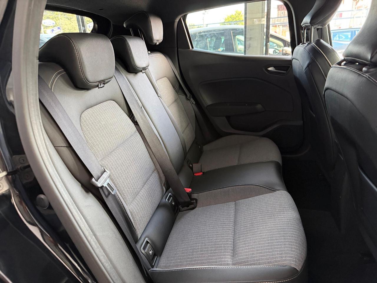 Renault Clio TCe 90 CV 5 porte Techno