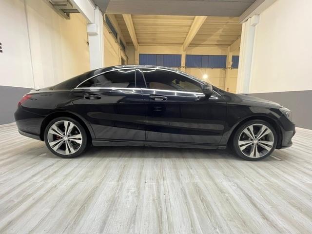 Mercedes-benz CLA 200 d Automatic Premium
