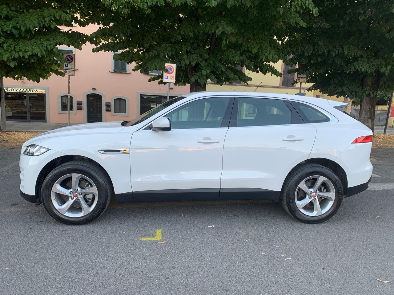 Jaguar F-Pace 2.0 20d Turbo #6306