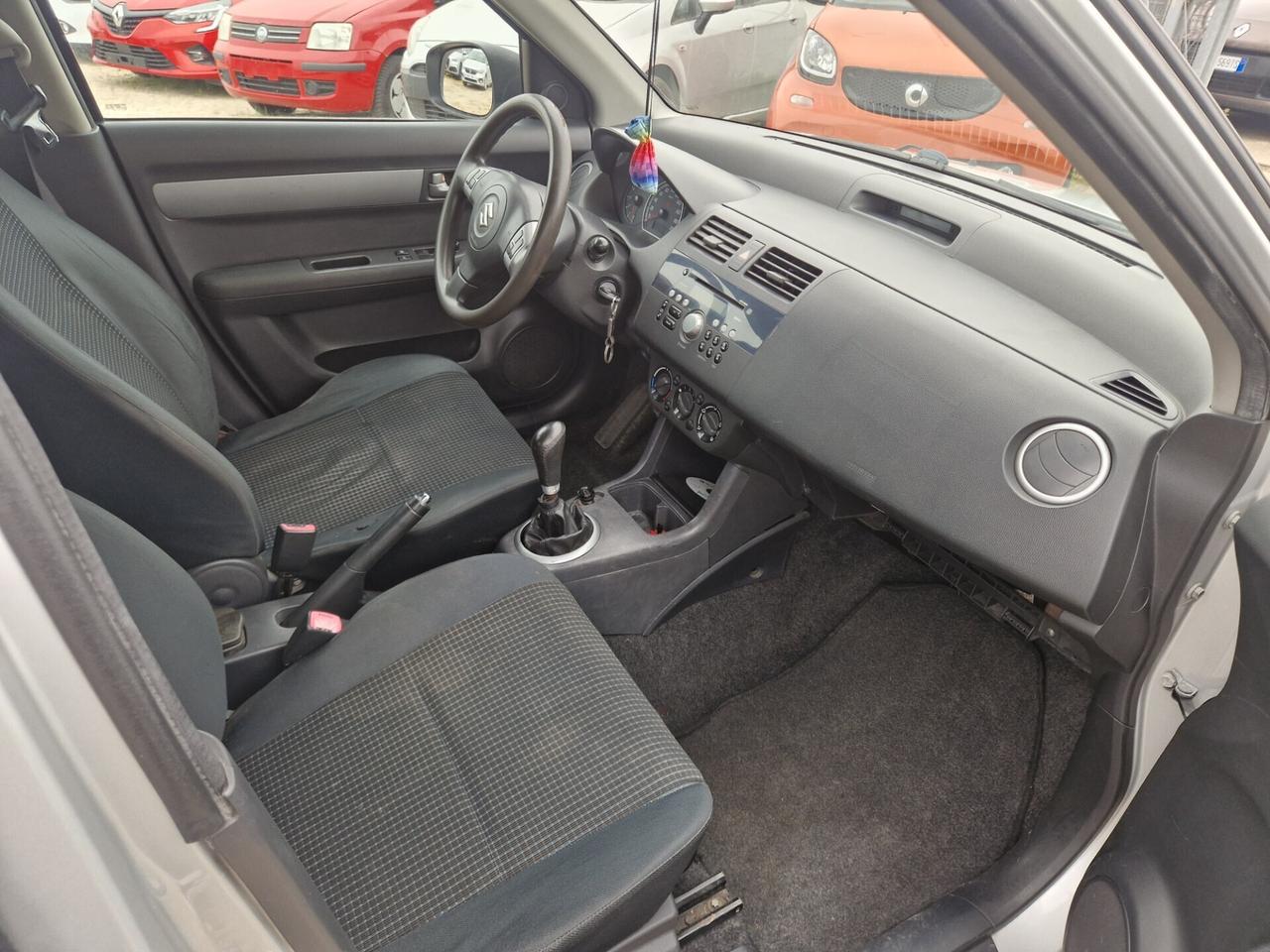 Suzuki Swift 1.3 5p. - 2005