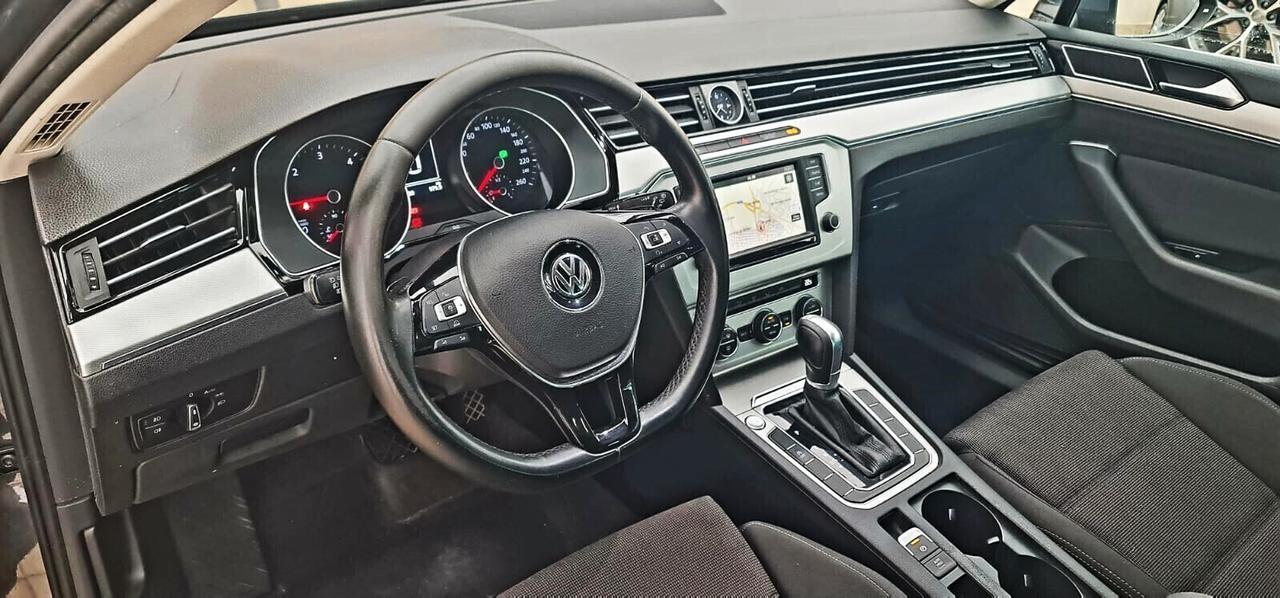 VW PASSAT VARIANT 2.0 TDI 150cv COMFORTLINE DSG B.M.