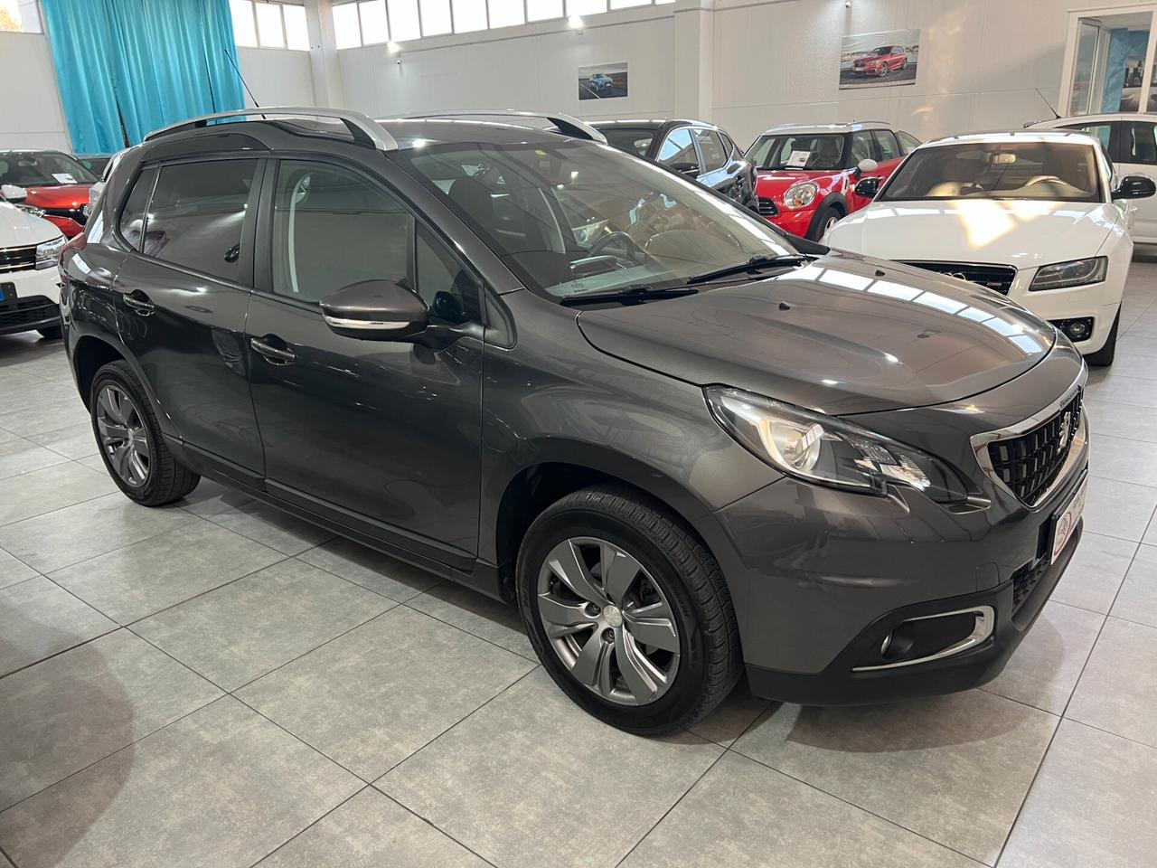 Peugeot 2008 1.6 100 CV - Black Matt - 2018