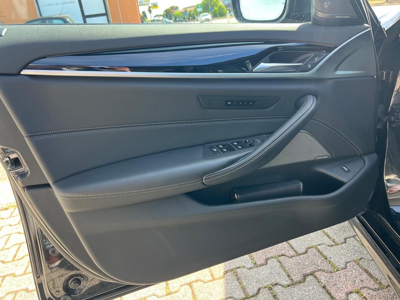Bmw serie 5 M-Sport 520d 190cv.