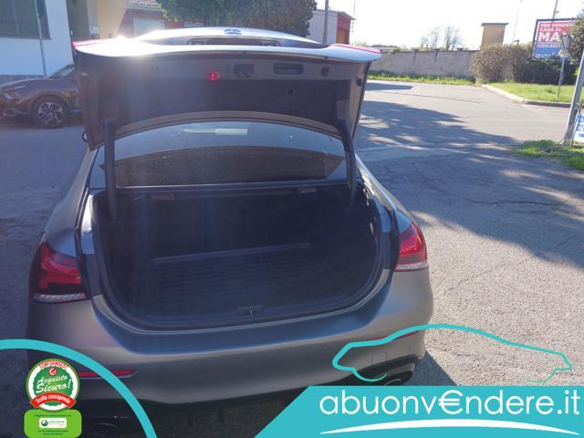 MERCEDES-BENZ A 35 AMG 4Matic