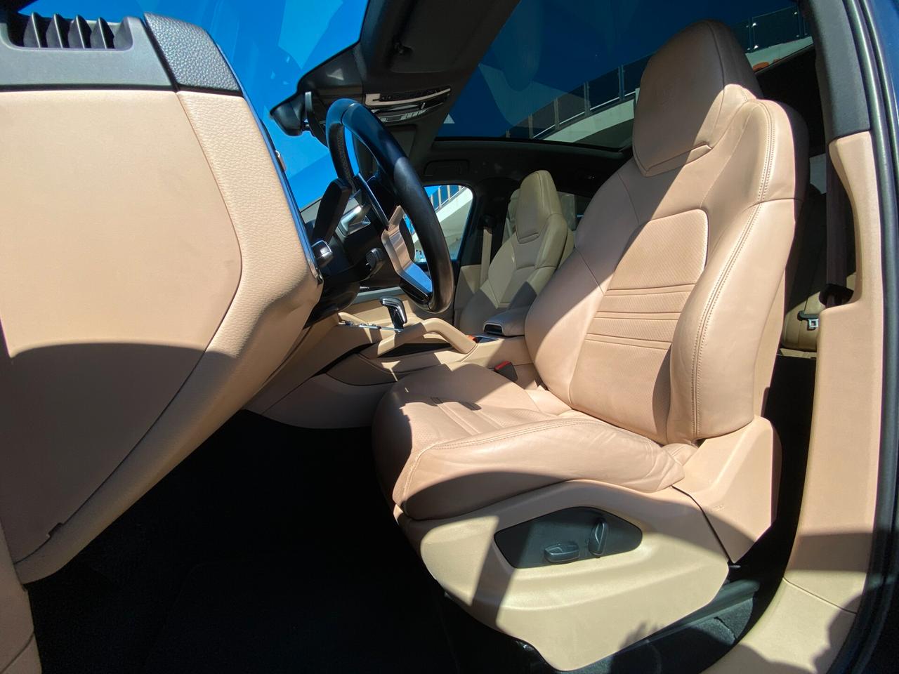 Porsche Cayenne Coupe 3.0 e-hybrid tiptronic