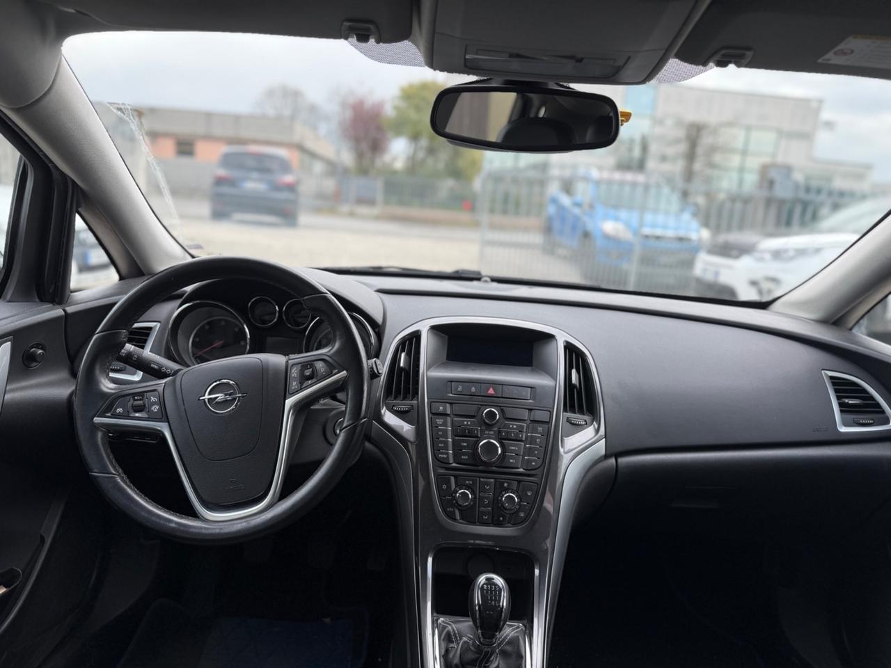 Opel Astra 1.7 CDTI 110CV 5 porte Cosmo