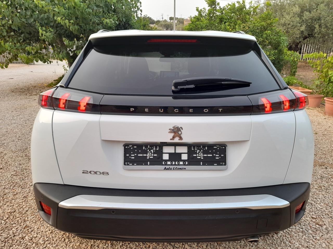 Peugeot 2008 BlueHDi 110 S&S Allure Pack anno 2021