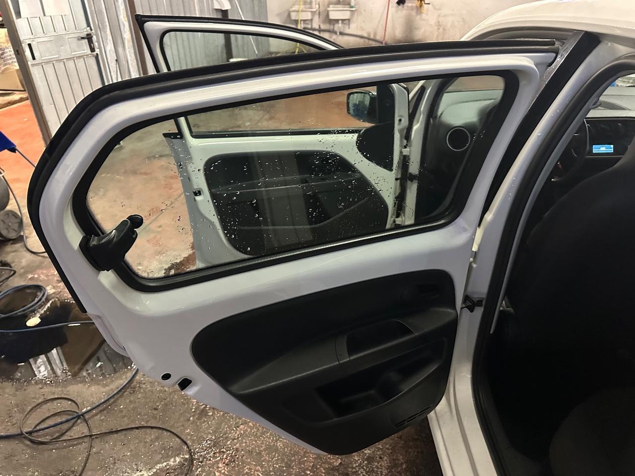 Volkswagen up! 1.0 5p. take KM CERTIFICATI