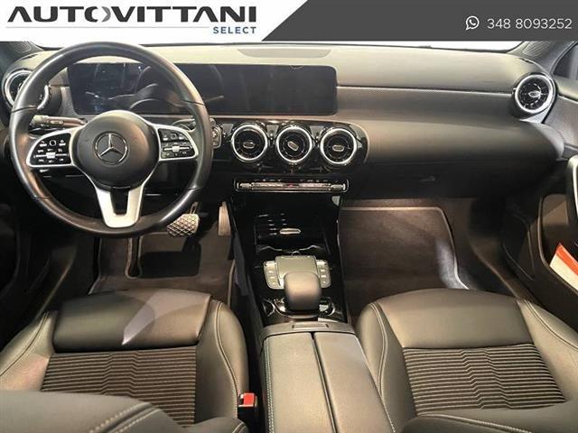 MERCEDES-BENZ A 180 d Sport auto