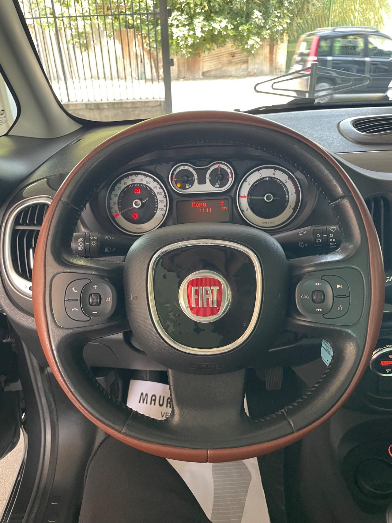 Fiat 500L 1.6 Multijet 105 CV Trekking nav tetto sensori Ecc