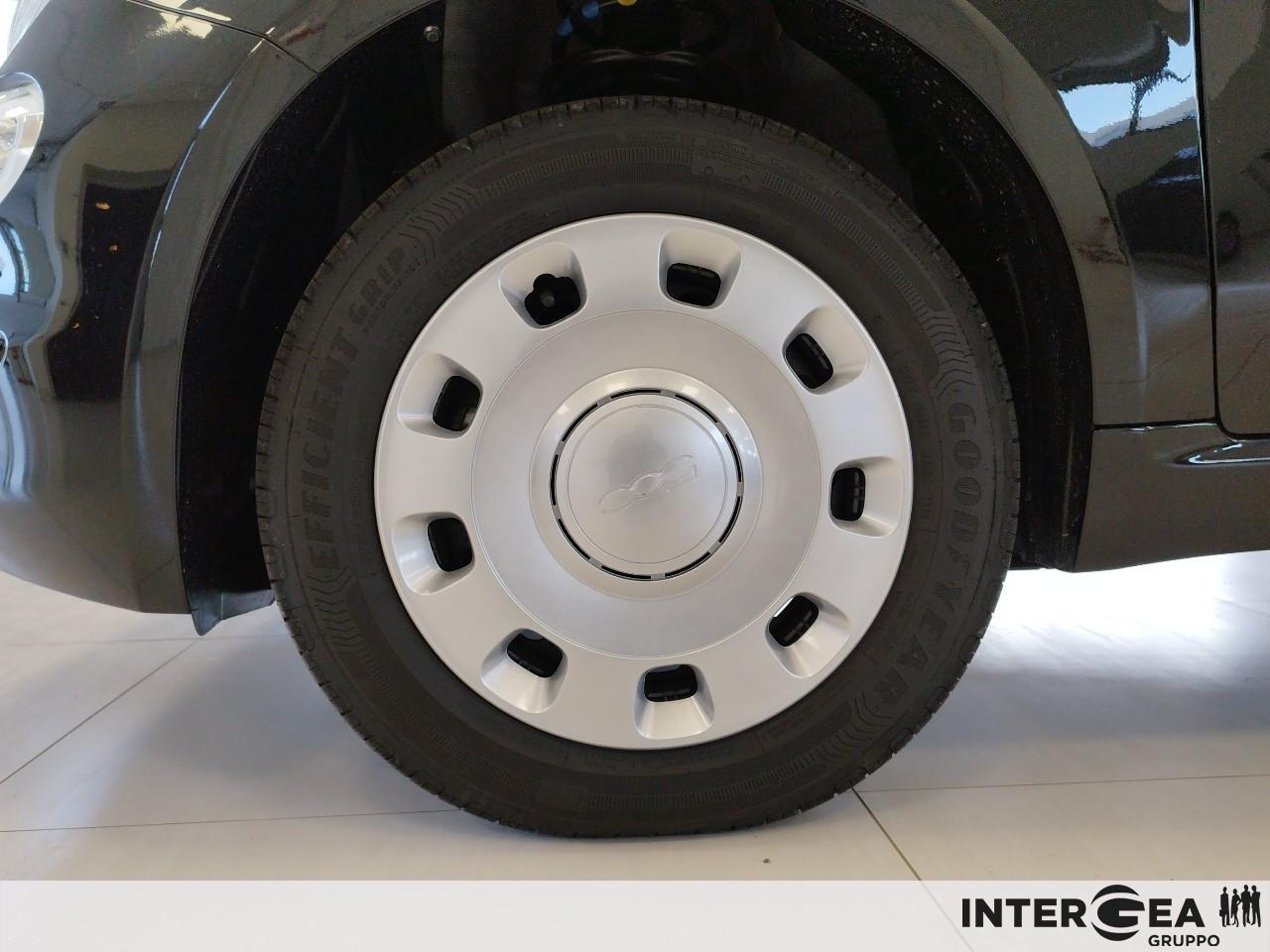 FIAT 500C 1.0 hybrid 70cv