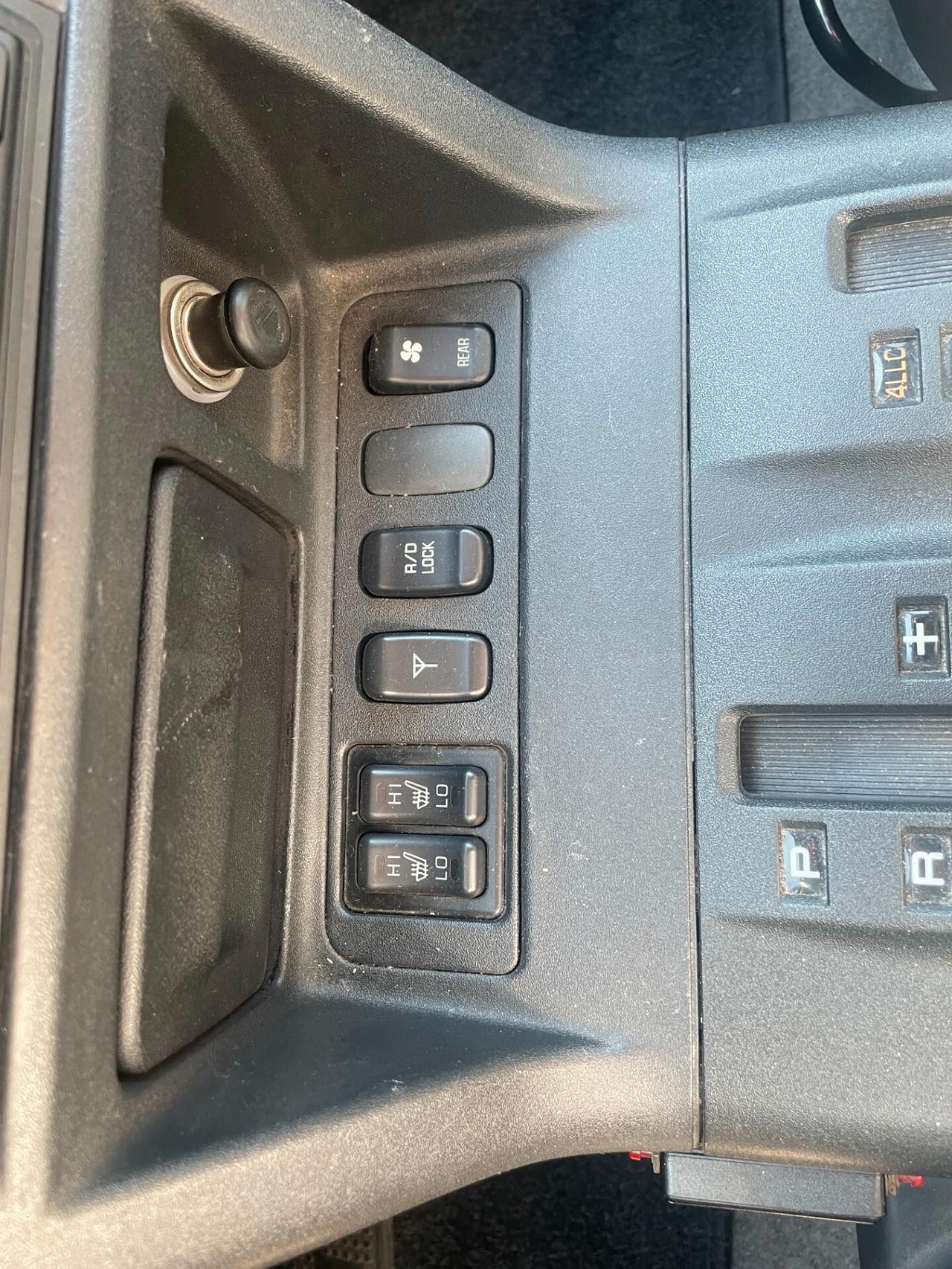 Mitsubishi Pajero III 3.2 16V DI-D 5p. GLX 7p.