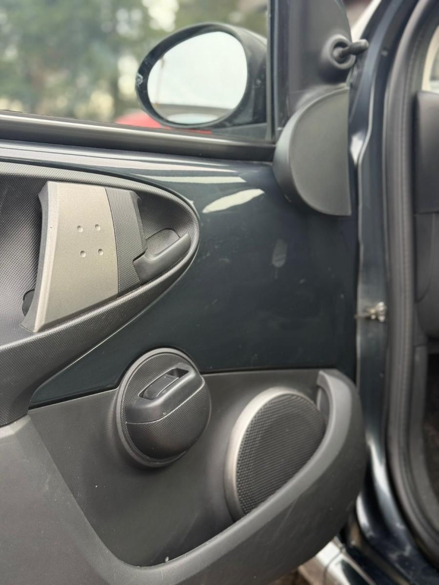 TOYOTA - Aygo - 1.0 12V VVT-i 5p. Cool Soda Conn.