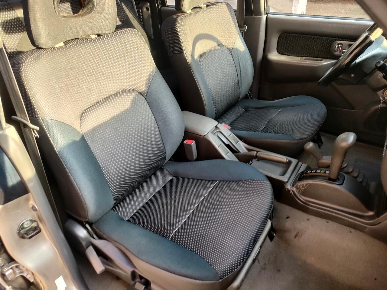 Mitsubishi L200 2.5 TD Aut Gancio 4WD Double Cab