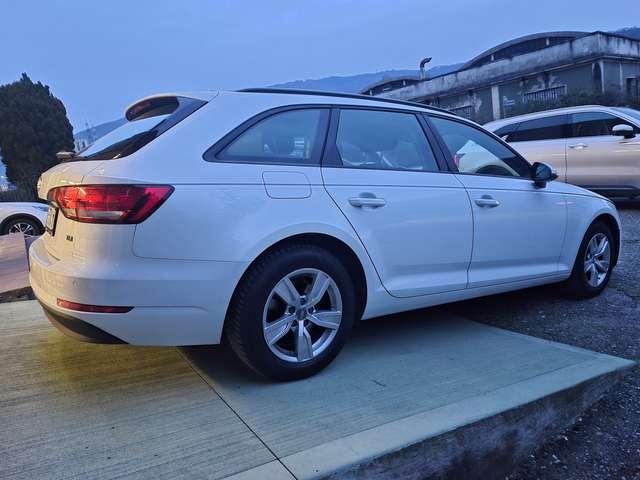 Audi A4 Avant 35 2.0 tdi Business Sport 150cv s-tronic