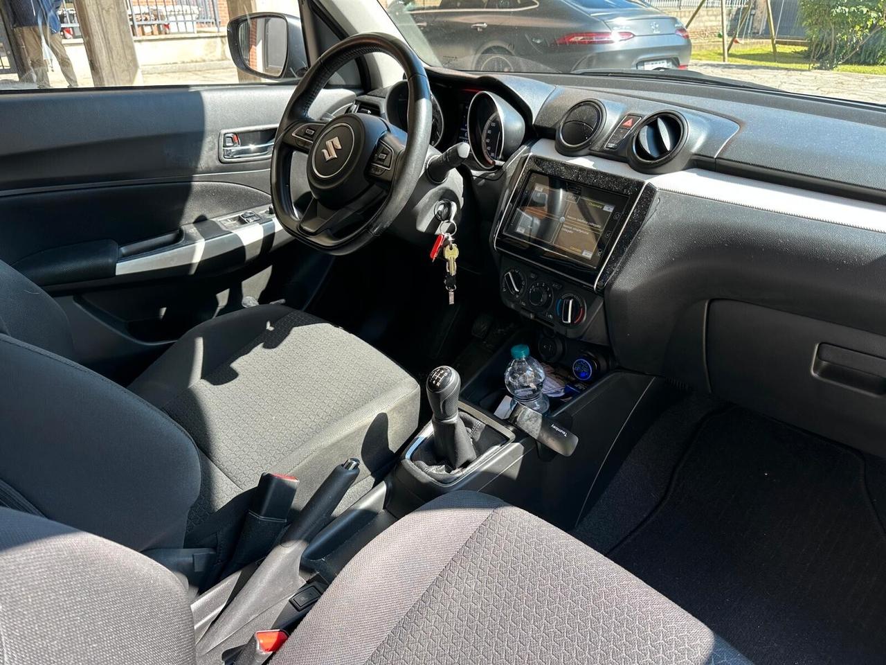 Suzuki Swift 1.2 Hybrid Cool