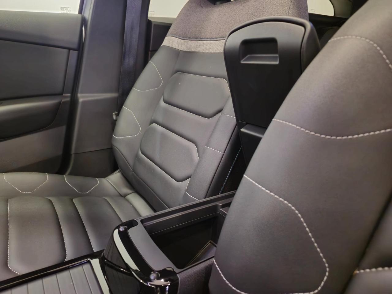 CITROEN C4 PureTech 130 S&S Max IN PROMO - con Tetto Panoramico