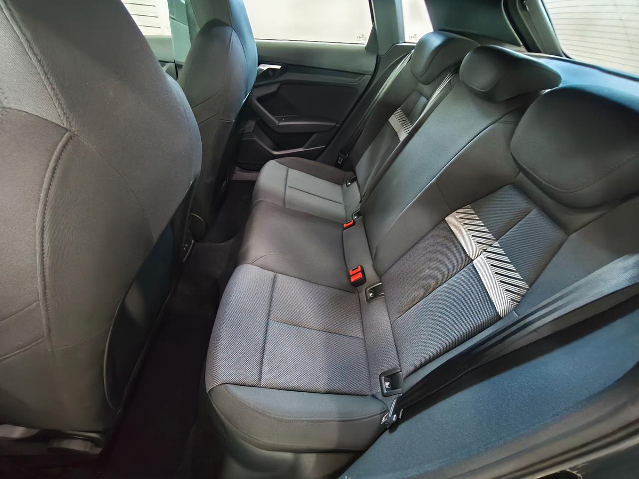 Audi A3 SPB 35 TDI S tronic Business