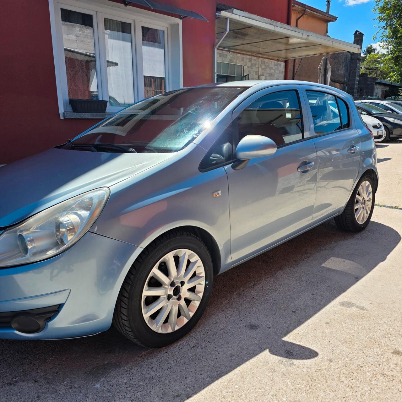 Opel Corsa 1.2 5 porte Cosmo gpl valido