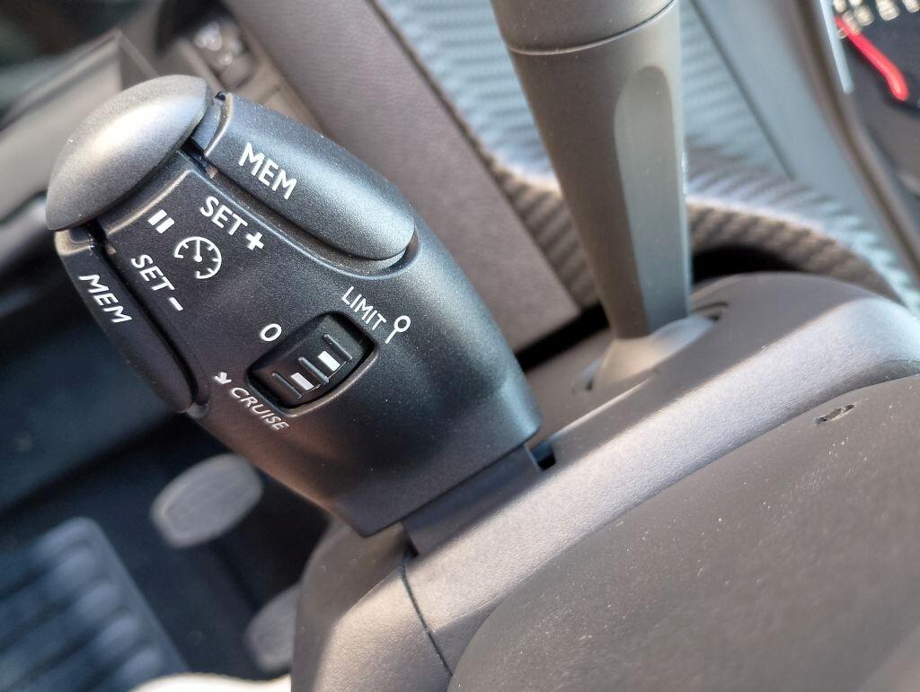 Peugeot 208 BlueHDi 100 Stop&Start 5 porte Active Pack