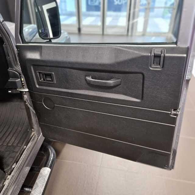 Land Rover Defender 90 2.2 TD4 Pick Up