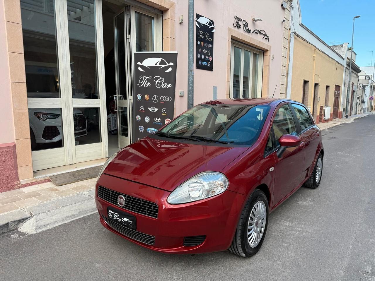 FIAT GRANDE PUNTO 1.2 DYNAMIC 65CV OK NEOPATENTATI ANNO 2008