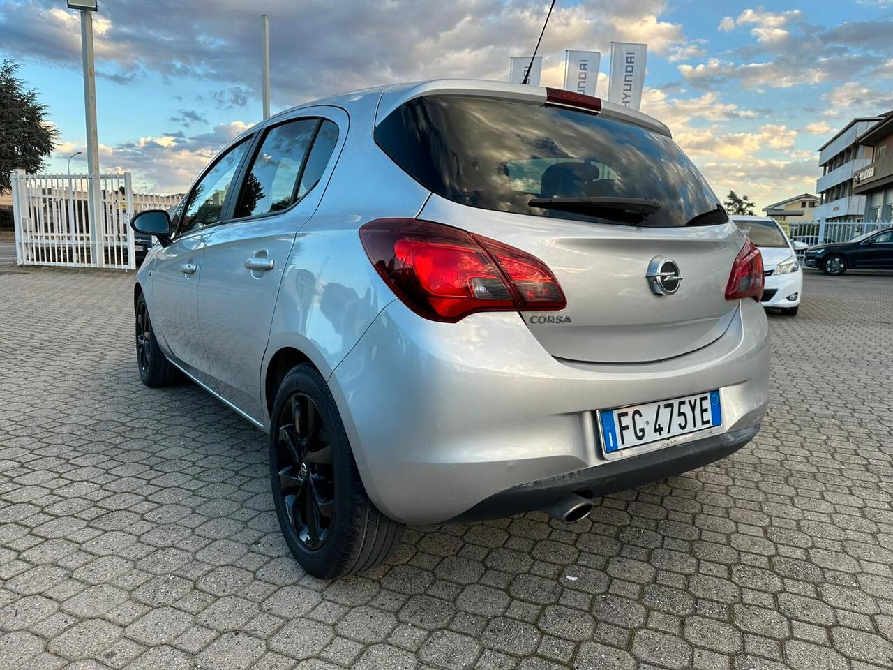 Opel Corsa 1.2 5 porte Innovation